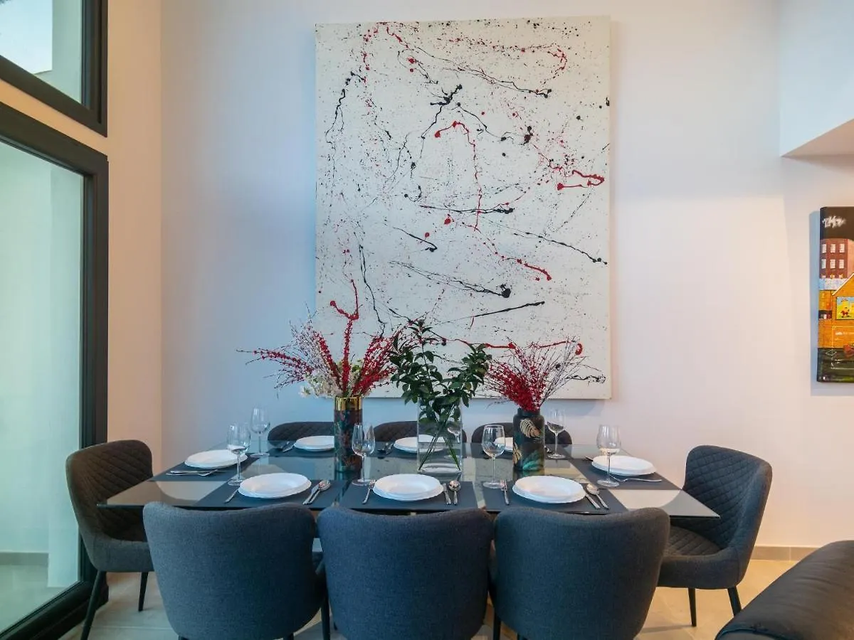 Villa In Las Chapas Playa With Private Heated Pool Marbella 0*,